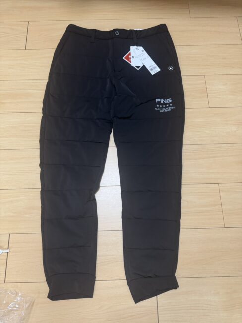 全面中綿で冬ゴルフに使えるPINGの防寒パンツLL