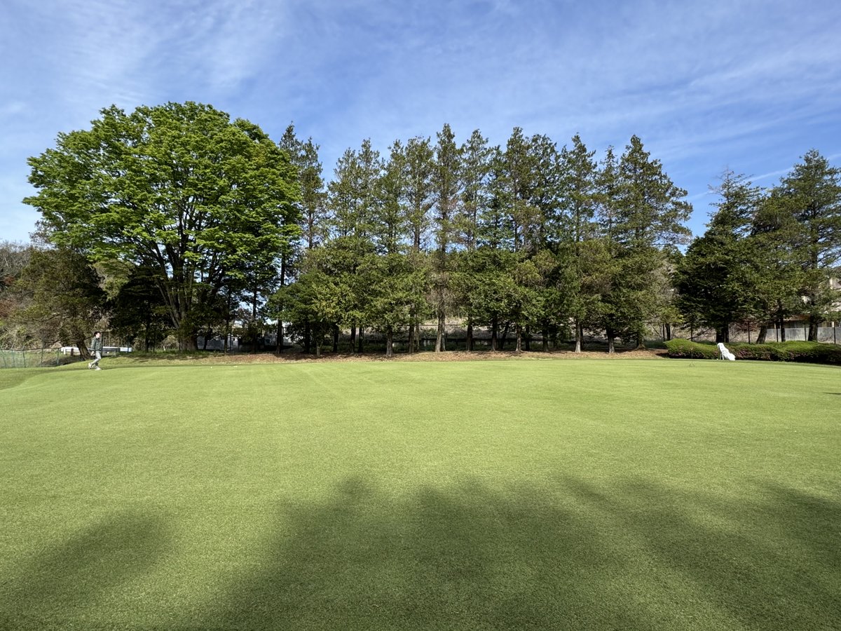 リトルヴァレー船橋の広く整備されたグリーン