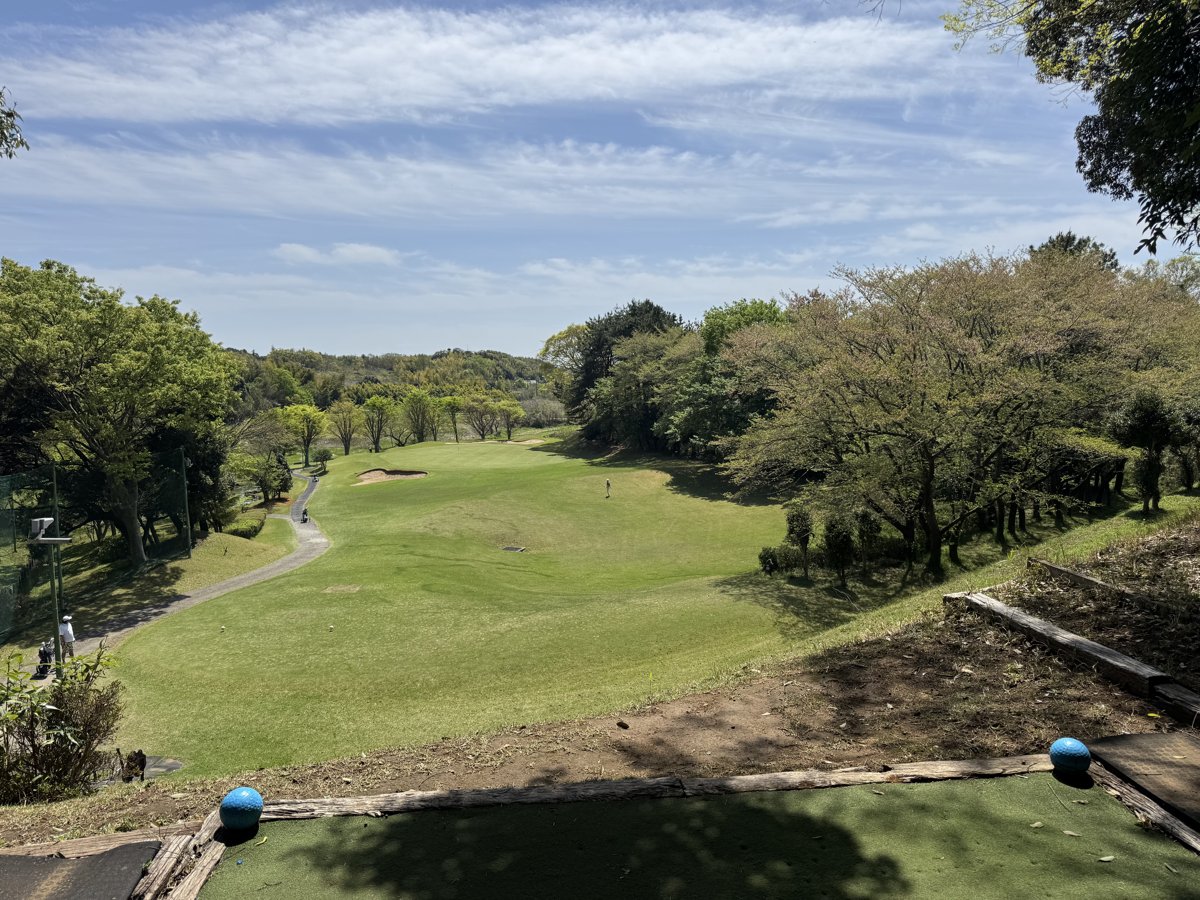 リトルヴァレー船橋5番ホールのバックティーからの景色
